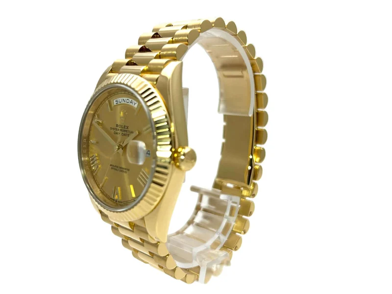 Rolex Day-Date 40 Gelbgold 228238 Champagner Römisch