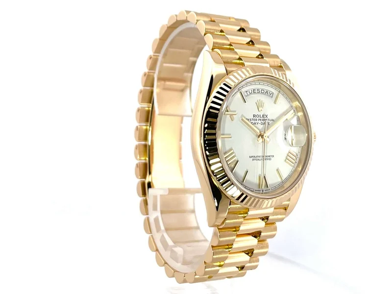 Rolex Day-Date 40 Gelbgold 228238 Weiß Römisch