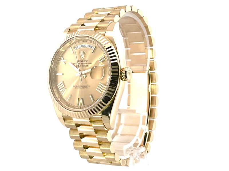 Rolex Day-Date 40 Gelbgold 228238 Champagner Römisch aus 2019