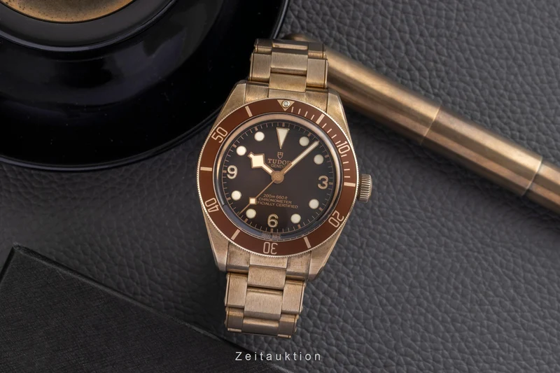 Tudor Black Bay bronze automatic men's watch 79012M [2601535]