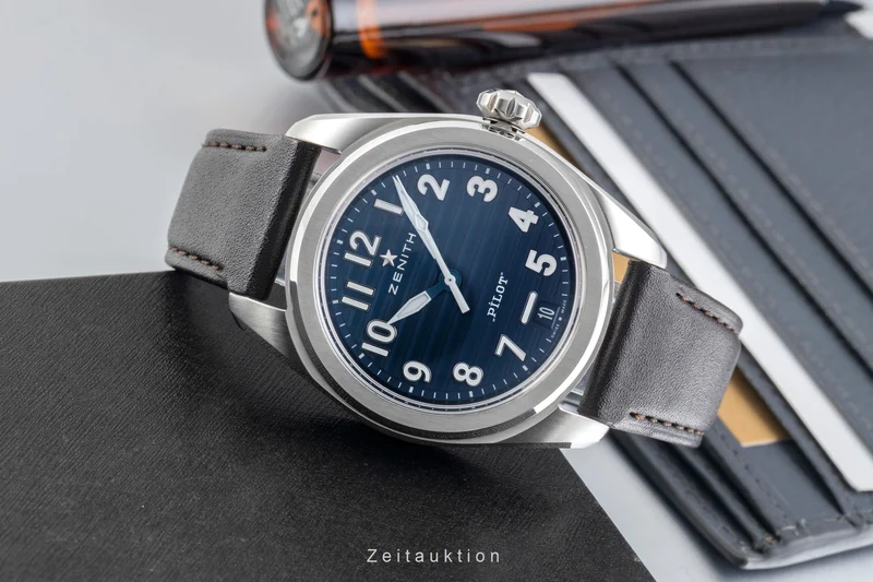 Zenith Pilot steel automatic men's watch 03.4000.3620/51.I003 LP: 8500EUR [2601816]