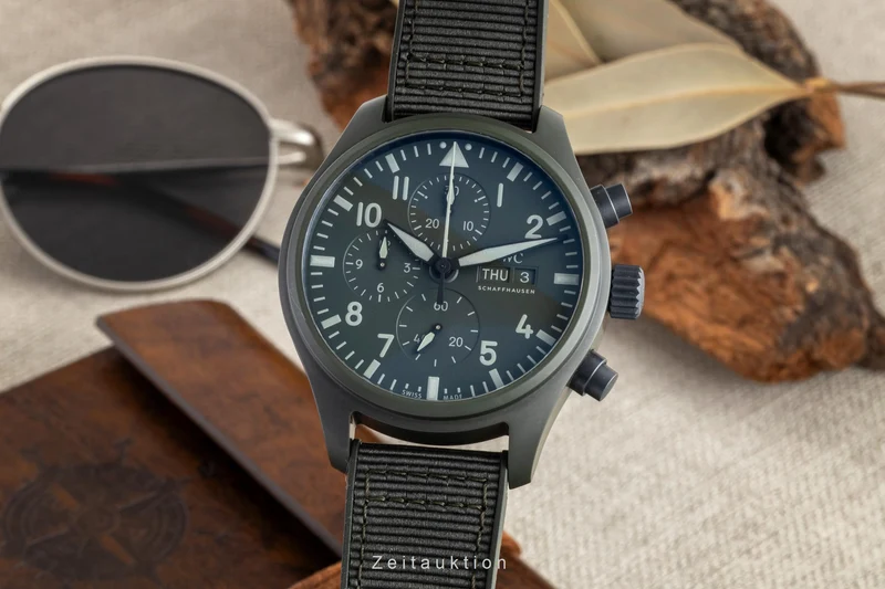 IWC Fliegerchronograph chronograph ceramic / titanium automatic men's watch IW389106 LP: 12700EUR [2601831]