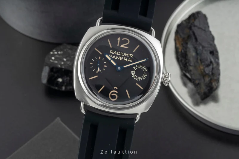 Panerai Radiomir steel manual winding men's watch PAM00992 LP: 9400EUR Limited [2600852]