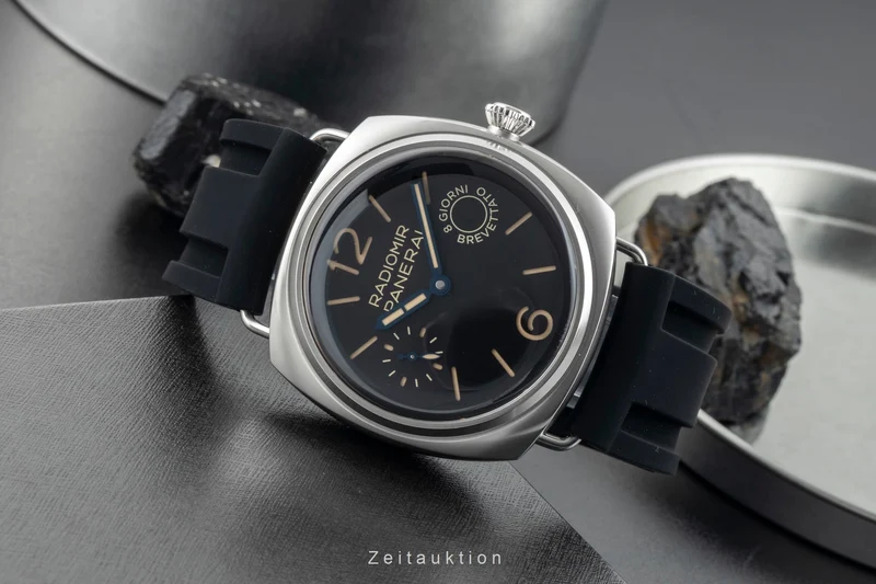 Panerai Radiomir steel manual winding men's watch PAM00992 LP: 9400EUR Limited [2600852]