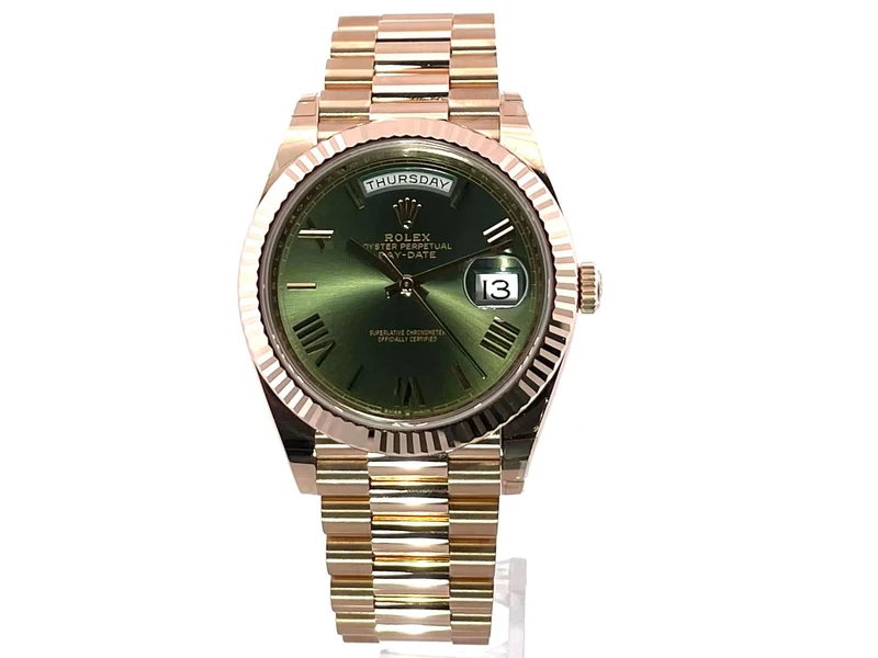 Rolex Day-Date 40 Everose-Gold 228235 Oliv R ungetragen 2019