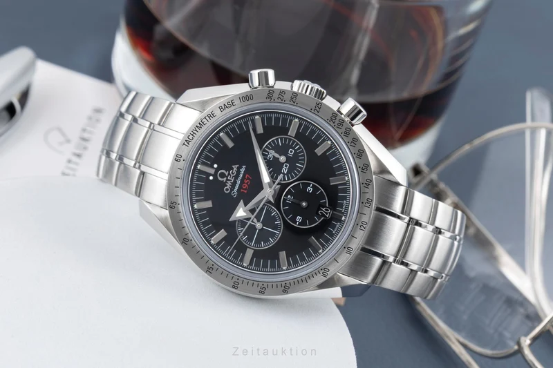 Omega Speedmaster chronograph steel automatic men's watch 321.10.42.50.01.001 [2601278]