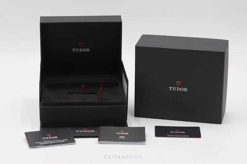 Tudor Black Bay 41 steel / gold automatic men's watch 79683 LP: 6600EUR [2601628]