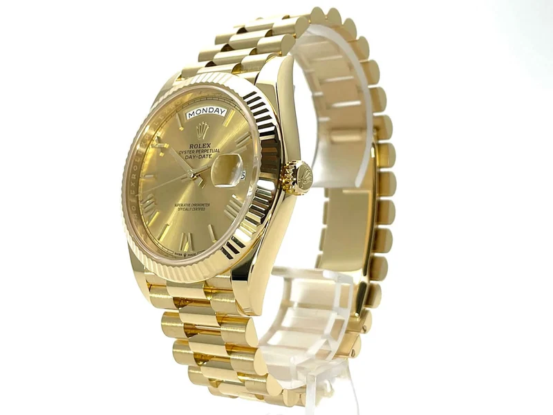 Rolex Day-Date 40 Gelbgold 228238 Champagner Römisch aus 2020 ungetragen