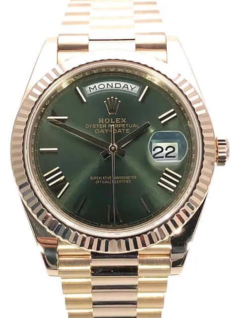 Rolex Day-Date 40 Everose-Gold 228235 Olive R aus 2020 ungetragen