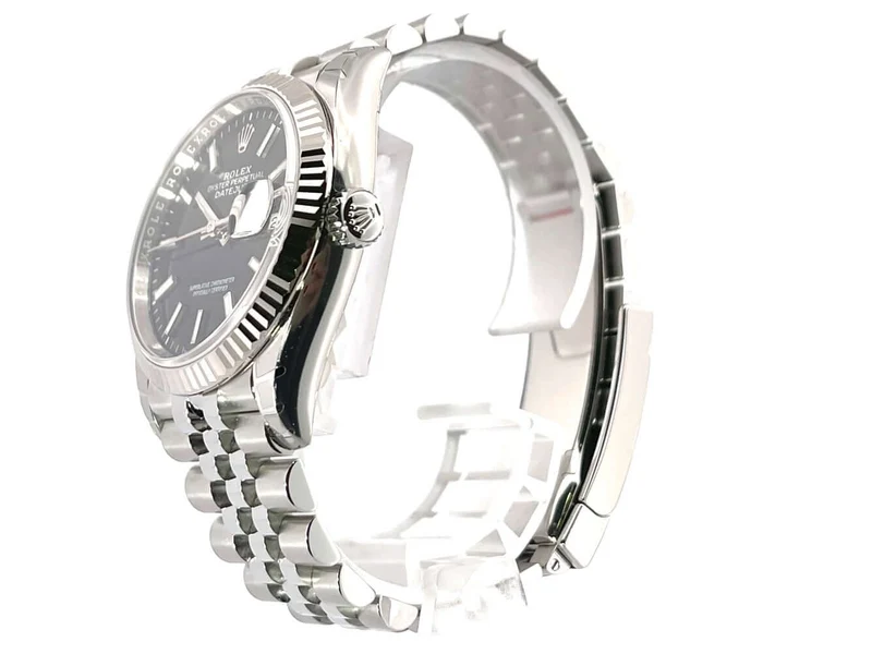 Rolex Datejust 36 Oystersteel Weißgold 126234 Schwarz Jubile-Band verklebt aus 2021