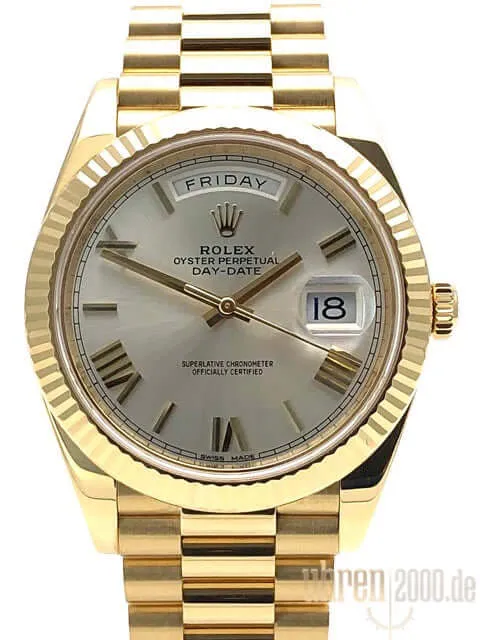 Rolex Day-Date 40 Gelbgold 228238 Silber aus 2018