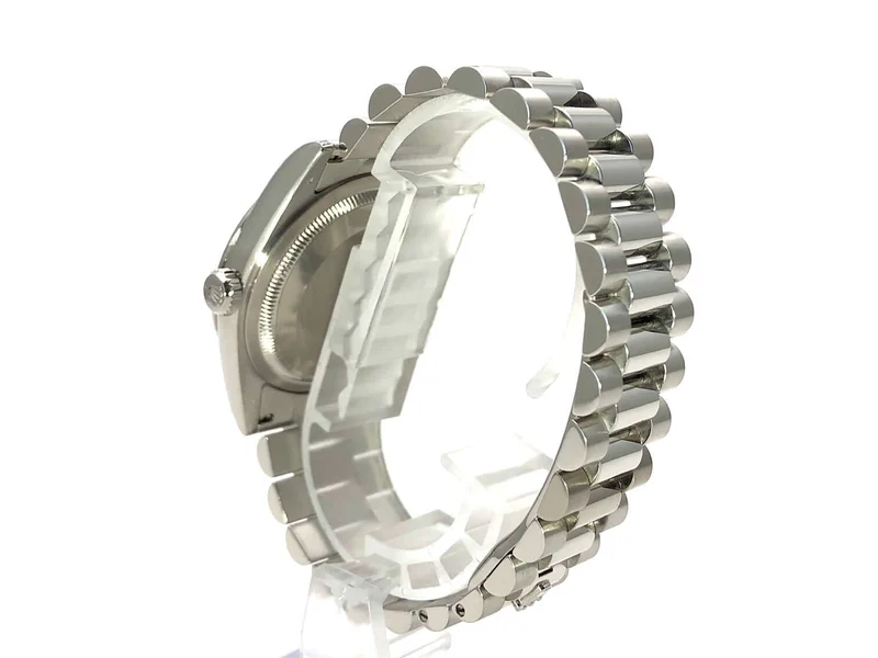 Rolex Day-Date 36 Platin 118296 Eisblau Diamant aus 2010
