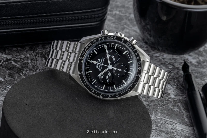 Omega Speedmaster Moonwatch chronograph steel manual winding men's watch 310.30.42.50.01.001 LP: 7600EUR [2601472]