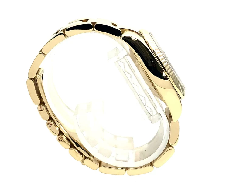 Rolex Datejust 31 Gelbgold 178278 Weiß Römisch aus 2010 LC100