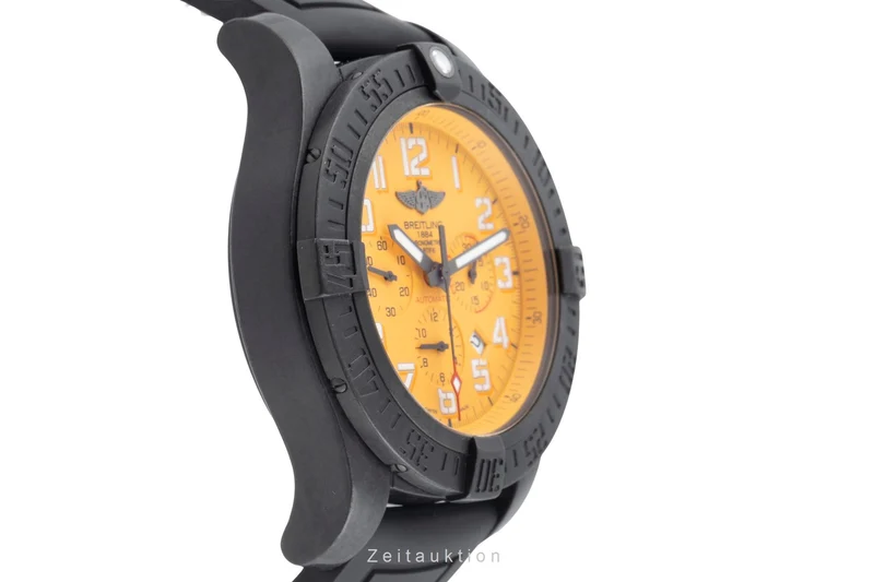 Breitling Avenger chronograph breitlight automatic men's watch XB0170E41I1S2 [2601222]