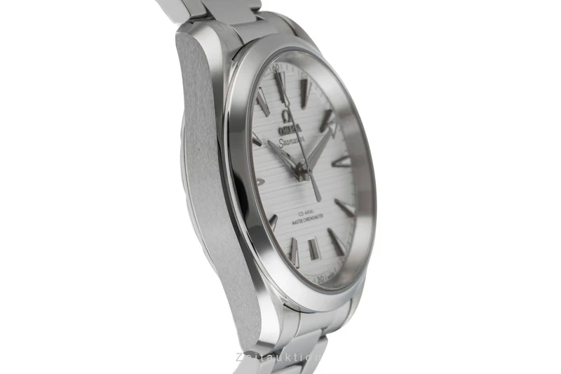 Omega Seamaster steel automatic men's watch 220.10.38.20.02.001 LP: 6800EUR [2504076]