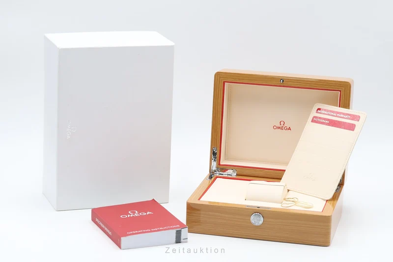 Omega Seamaster titanium automatic unisex 232.92.38.20.03.001 [2601599]