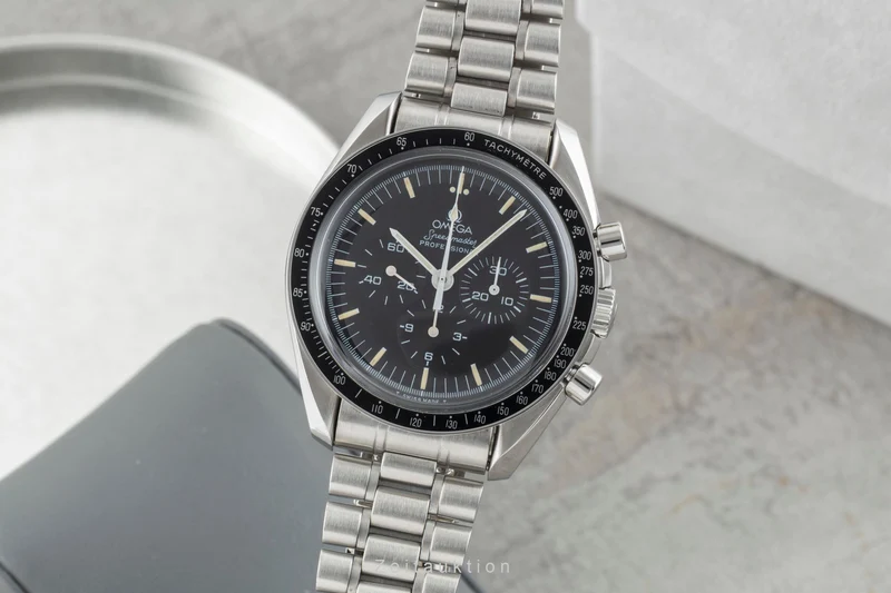 Omega Speedmaster Moonwatch chronograph steel manual winding men's watch 3590.50.00 LP: 7600EUR [2601502]