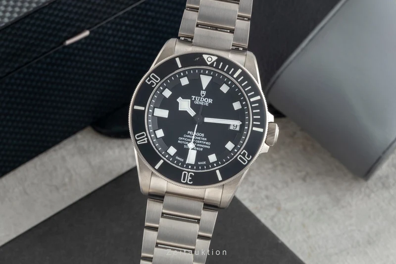 Tudor Pelagos titanium automatic men's watch 25600TN LP: 5360EUR [2601548]