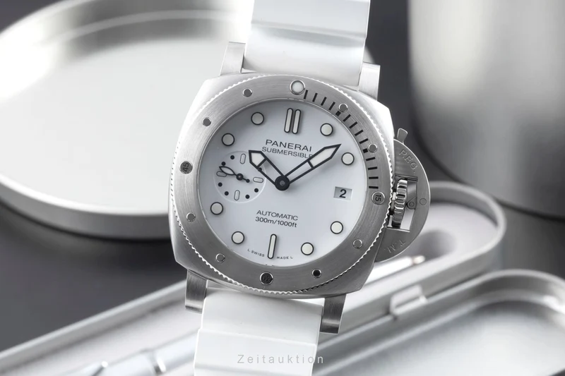 Panerai Submersible steel automatic men's watch PAM01223 LP: 9900EUR [2601652]