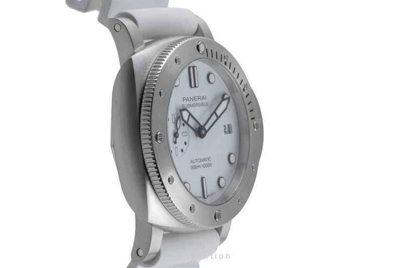 Panerai Submersible steel automatic men's watch PAM01223 LP: 9900EUR [2601652]