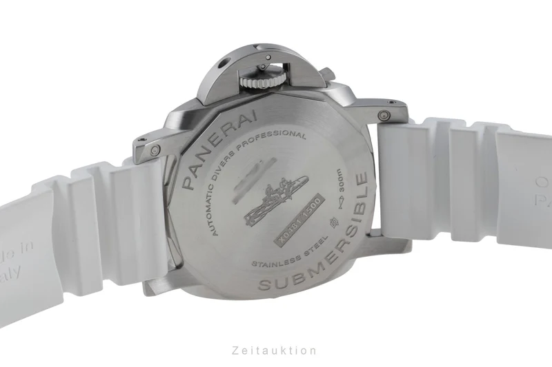 Panerai Submersible steel automatic men's watch PAM01223 LP: 9900EUR [2601652]