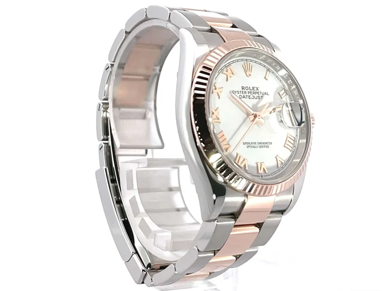 Rolex Datejust 36 Oystersteel - Everose-Gold 126231 Weiß Römisch aus 2019 LC100