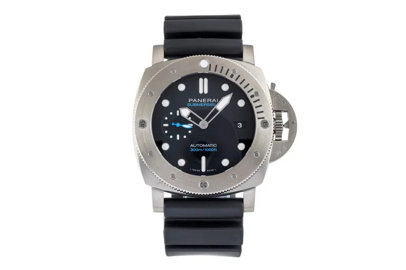 Panerai Submersible titanium automatic men's watch PAM01305 LP: 10900EUR [2504205]