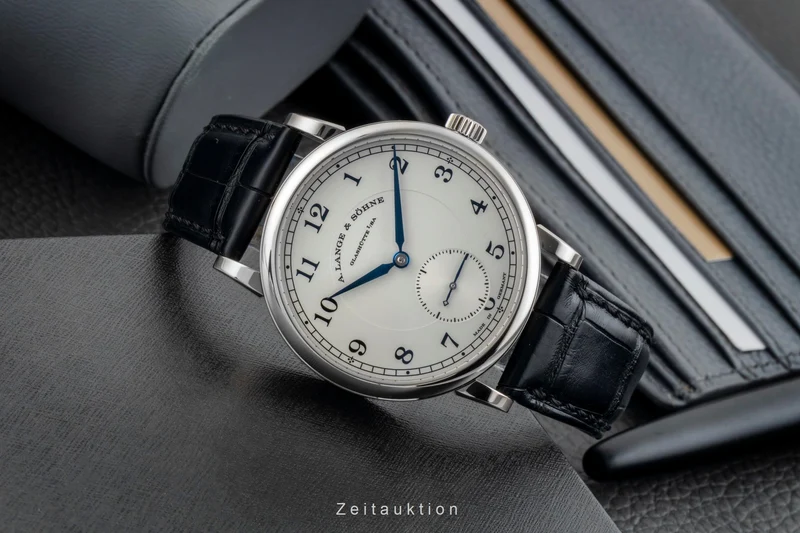 A. Lange & Söhne 1815 18 ct white gold manual winding men's watch 235.026 LP: 33800EUR [2601523]