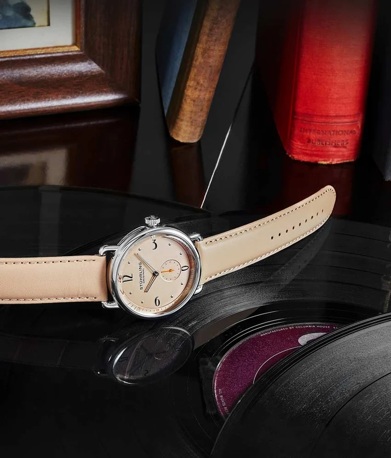 Stührling Symphony 857 Quartz 42mm Classic