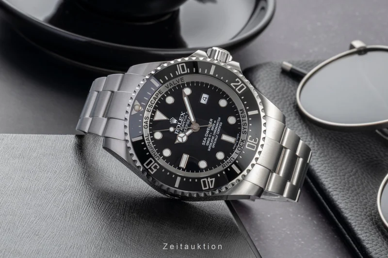 Rolex Sea-Dweller steel automatic men's watch 116660 [2600963]