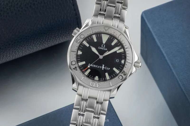 Omega Seamaster steel / white gold automatic men's watch 2533.50.00 [2600880]
