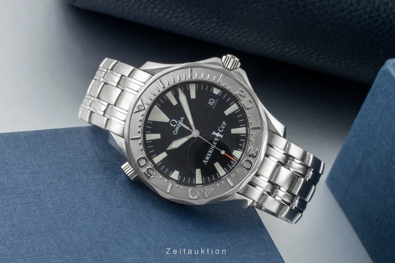 Omega Seamaster steel / white gold automatic men's watch 2533.50.00 [2600880]