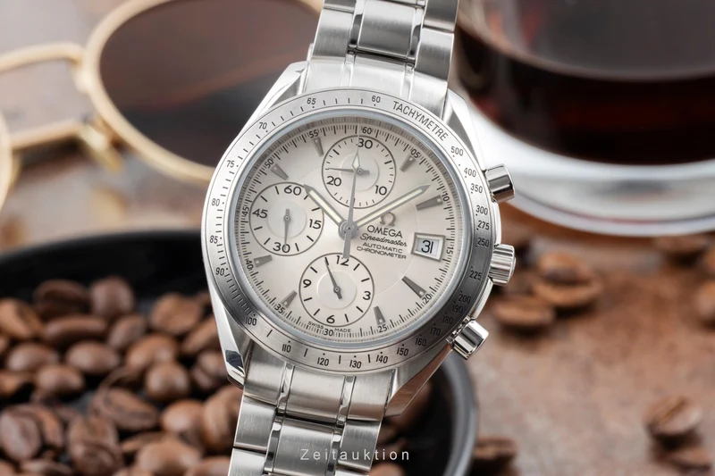 Omega Speedmaster Date chronograph steel automatic men's watch 3211.30.00 LP: 6100EUR [2601503]