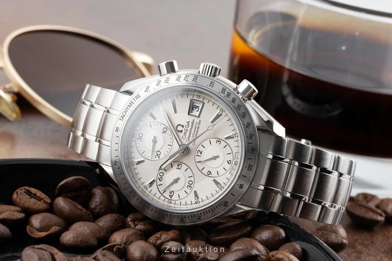 Omega Speedmaster Date chronograph steel automatic men's watch 3211.30.00 LP: 6100EUR [2601503]