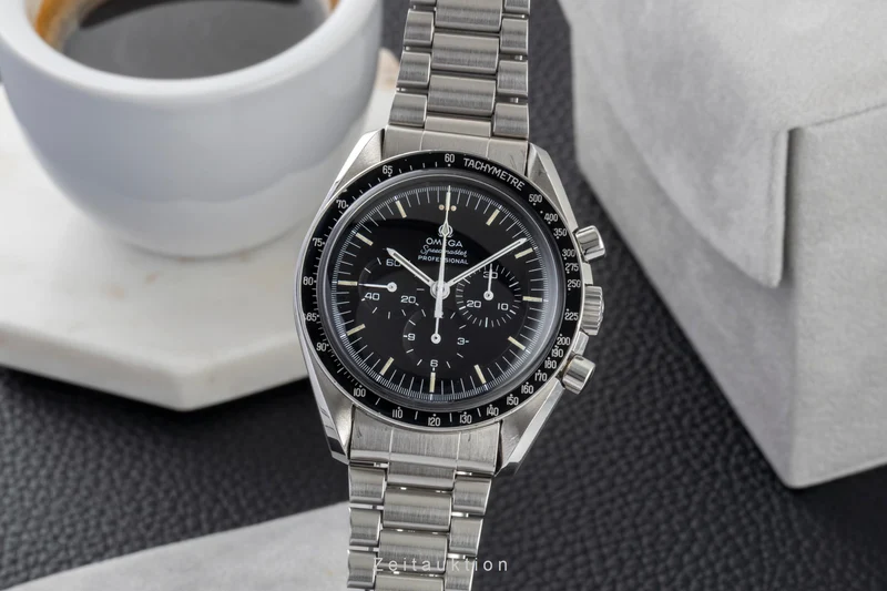 Omega Speedmaster chronograph steel manual winding men's watch 145.022.68ST Vintage [2601459]