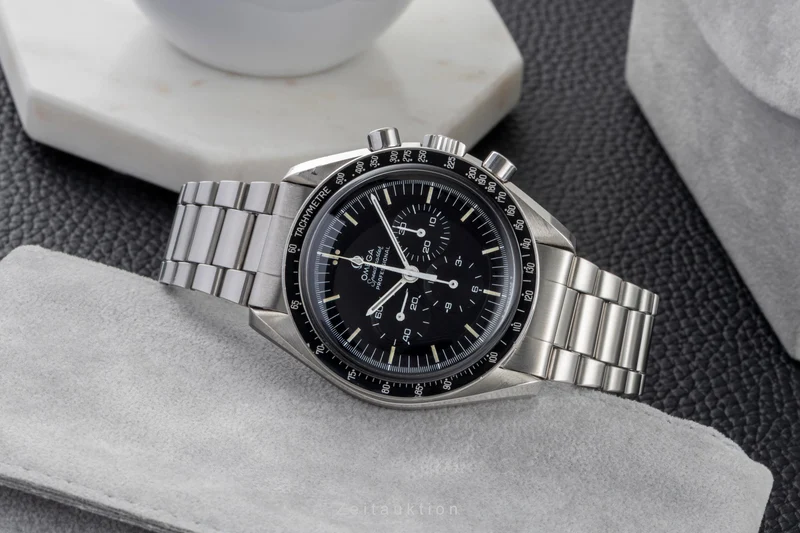 Omega Speedmaster chronograph steel manual winding men's watch 145.022.68ST Vintage [2601459]