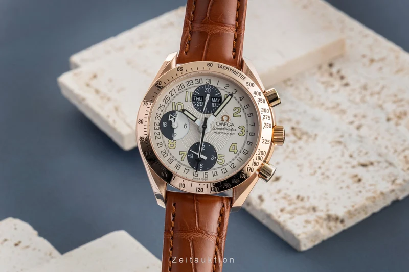 Omega Speedmaster Date chronograph 18 ct red gold automatic men's watch 175.0084 [2600982]