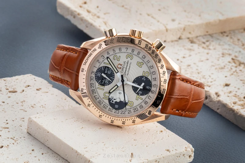 Omega Speedmaster Date chronograph 18 ct red gold automatic men's watch 175.0084 [2600982]