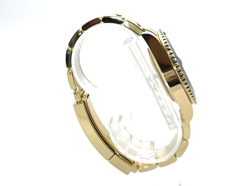 Rolex Submariner Date 116618LN Gelbgold ungetragen aus 2020 LC100
