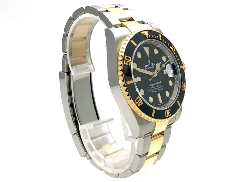 Rolex Submariner Date 116613LN aus 2016 LC100