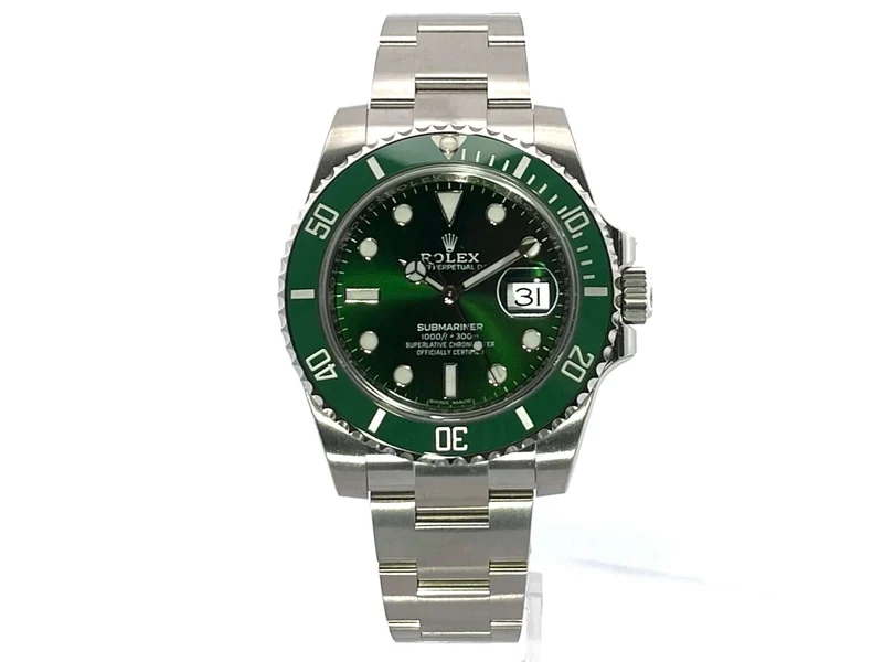 Rolex Submariner Date 116610LV aus 2017 verklebt LC100