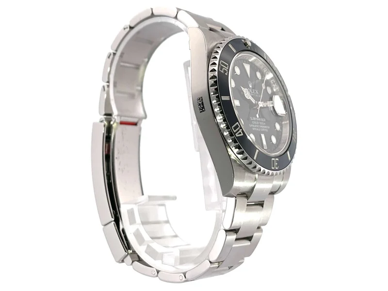 Rolex Submariner Date 116610LN Teilverklebt aus 2018