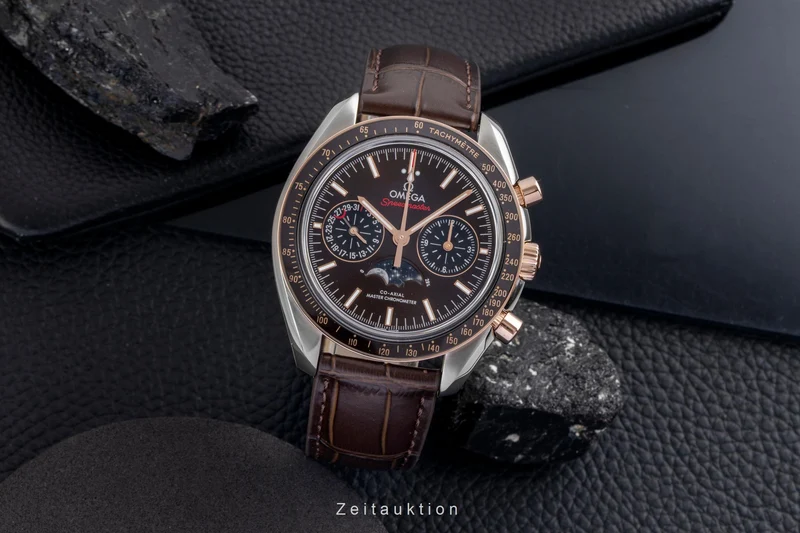 Omega Speedmaster chronograph steel / gold automatic men's watch 304.23.44.52.13.001 LP: 17500EUR [2601226]