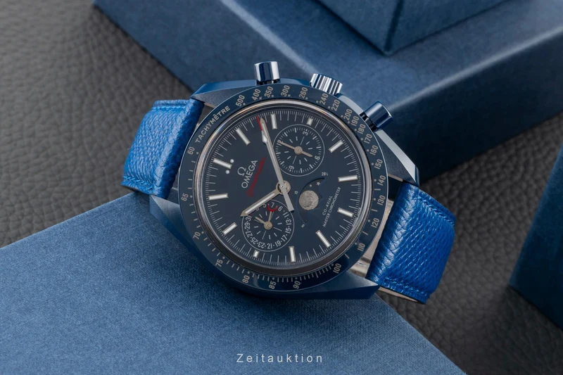 Omega Speedmaster Moonwatch chronograph ceramic automatic men's watch 304.93.44.52.03.001 LP: 15200EUR [2600736]