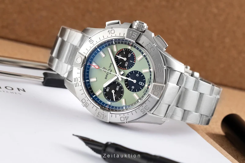 Breitling Avenger chronograph steel automatic men's watch AB0147101L1A1 LP: 7200EUR [2601331]