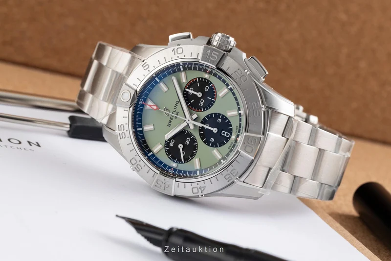 Breitling Avenger chronograph steel automatic men's watch AB0147101L1A1 LP: 7200EUR [2601330]