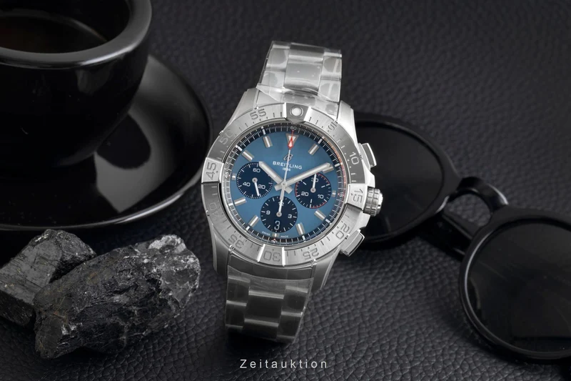 Breitling Avenger chronograph steel automatic men's watch AB0147101C1A1 LP: 7200EUR [2601329]