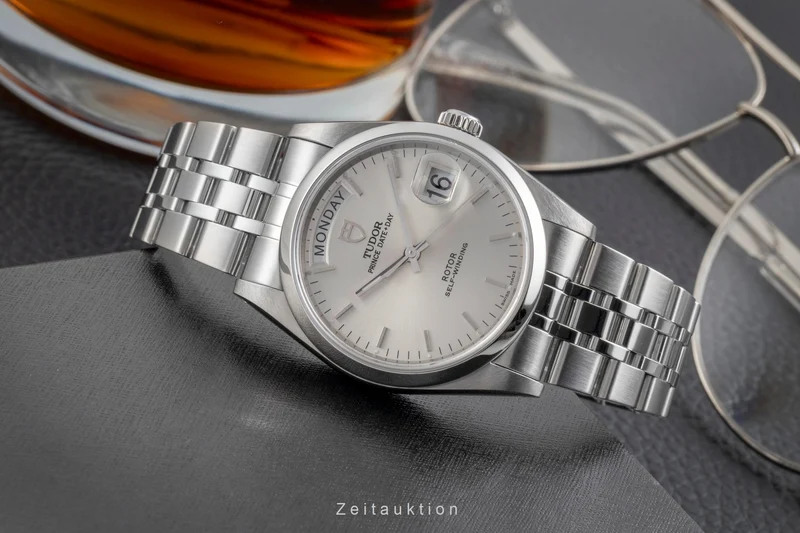 Tudor Date-Day steel automatic men's watch 76200 [2601122]