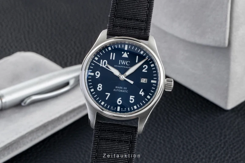 IWC Pilot steel automatic men's watch IW328203 LP: 5700EUR [2601235]